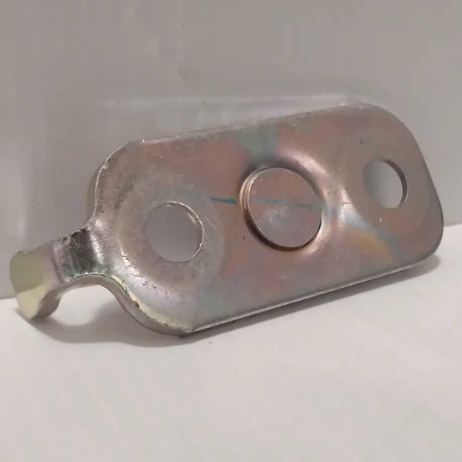 Genuine Bonnet Lock Hook - Fiat Fullback 2016-2019 | 6000611618