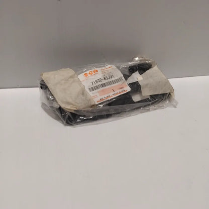 Genuine Suzuki Holder Rr Lamp Lh | 71832-63J00-000