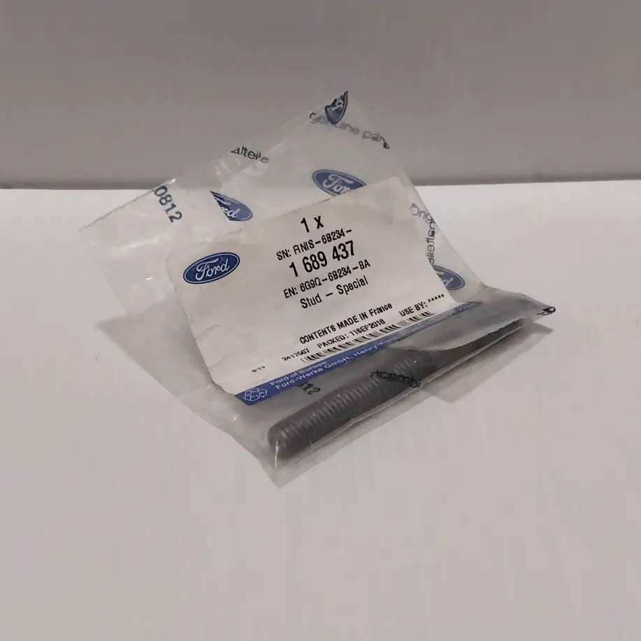 Genuine Ford Stud - Special | 1689437