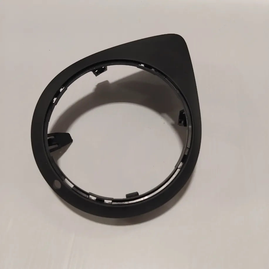 Genuine Toyota Cover, Fog Lamp, Rh | 81481-0F060