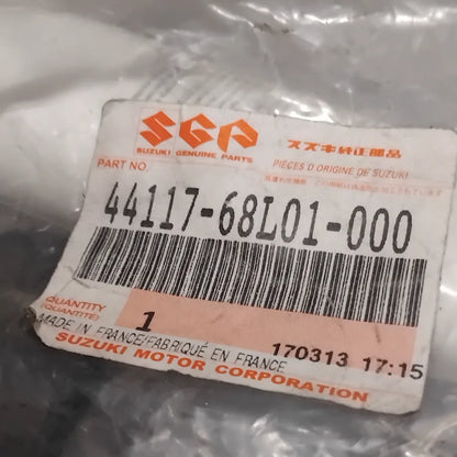 Genuine Suzuki Joint Assy Diff Side | 44117-68L01-000