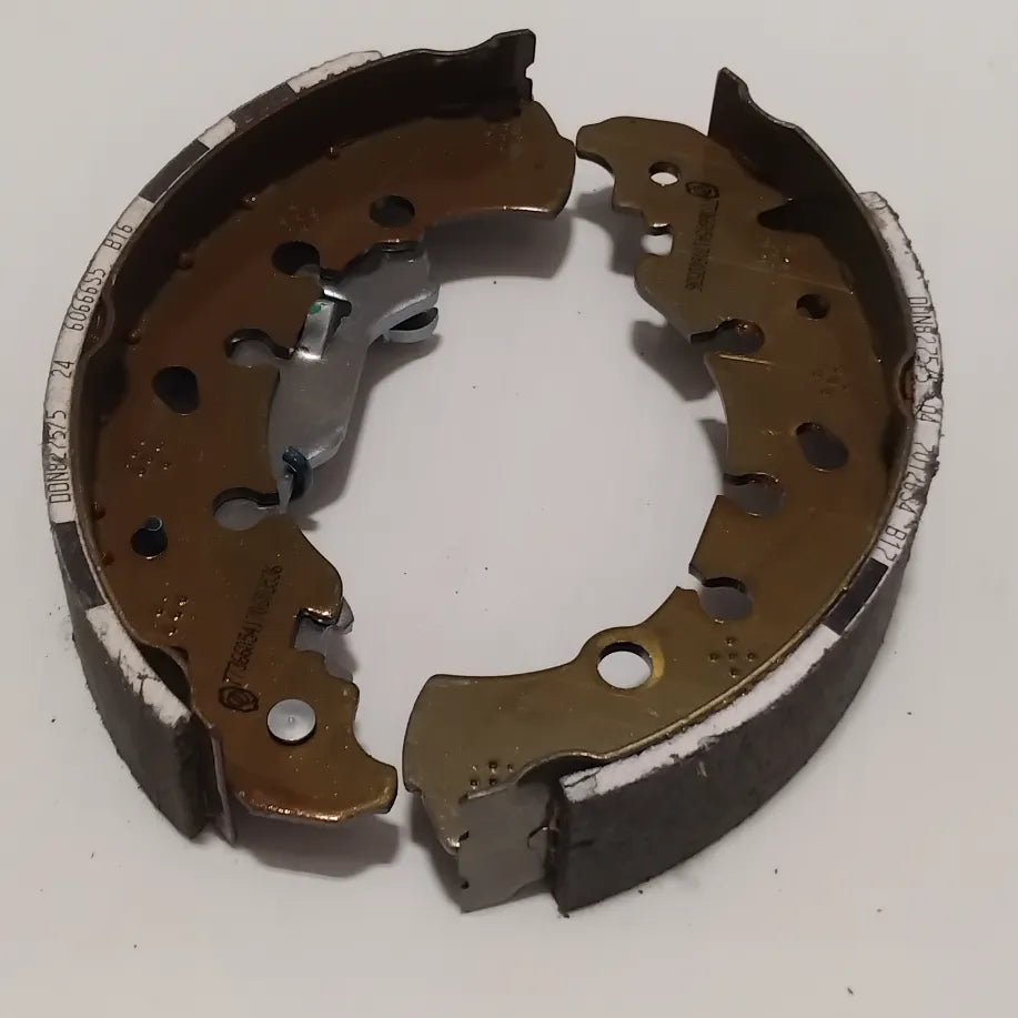 Genuine Fiat Set Brake Shoes | 77366054