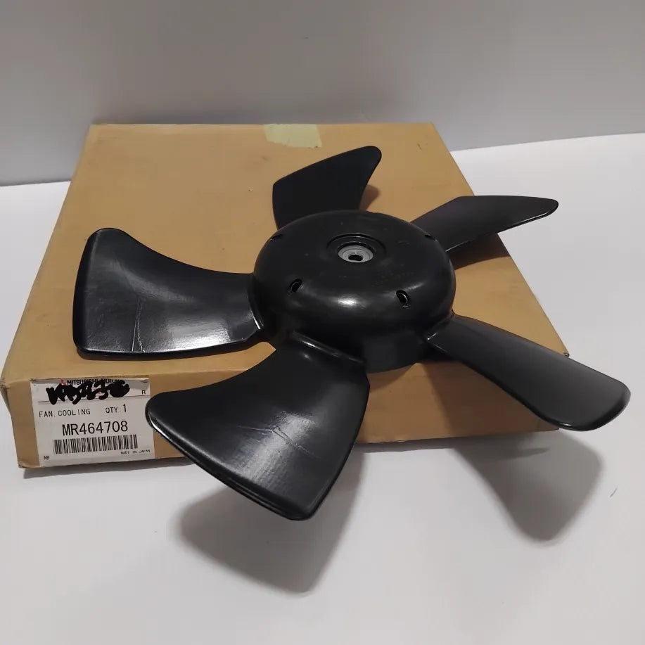 Genuine Mitsubishi Fan,Cooling | MR464708