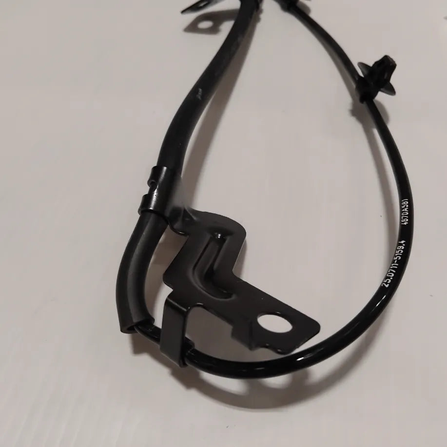 Genuine Mitsubishi Sensor,Rr Abs,Lh | 4670A581