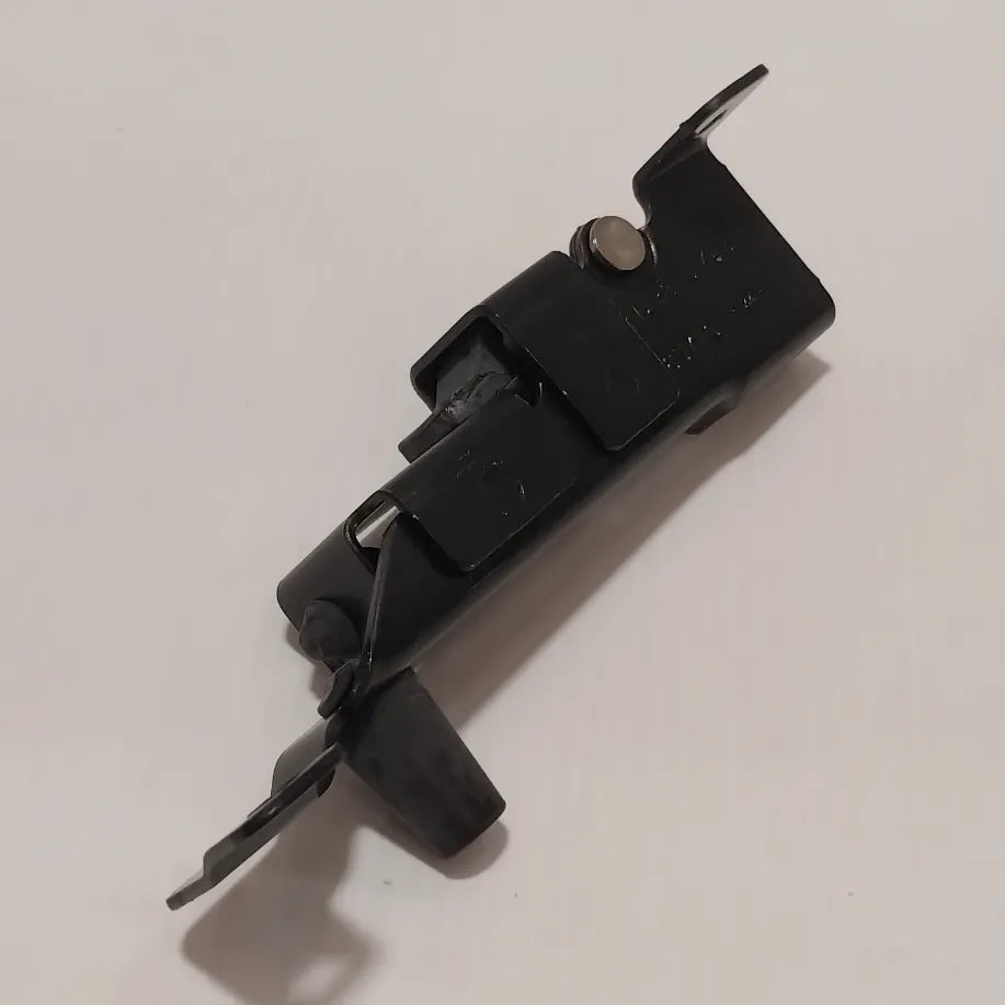 Genuine Renault Check Strap Door | 77 00 312 381