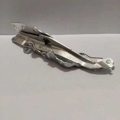 Genuine Bonnet Right Hinge - Peugeot 508 | 9813071980