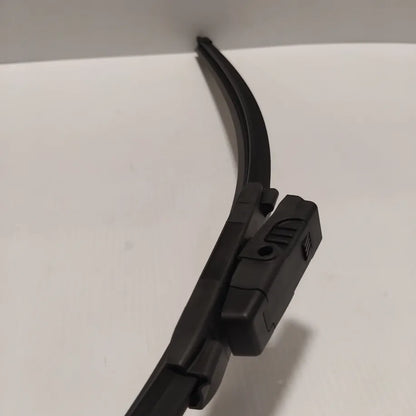 Motaquip - 30" Front Wiper blade | 1611349480