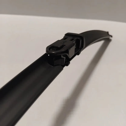 Genuine Driver Side Wiper Blade - Vauxhall Combo D | 95513879