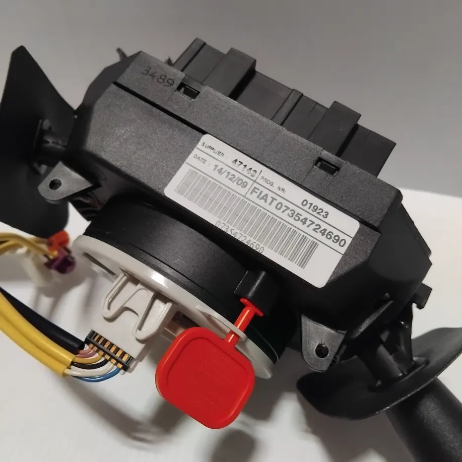 Genuine Direction Stalk Switch - Fiat 500 2007-2015 | 735472469