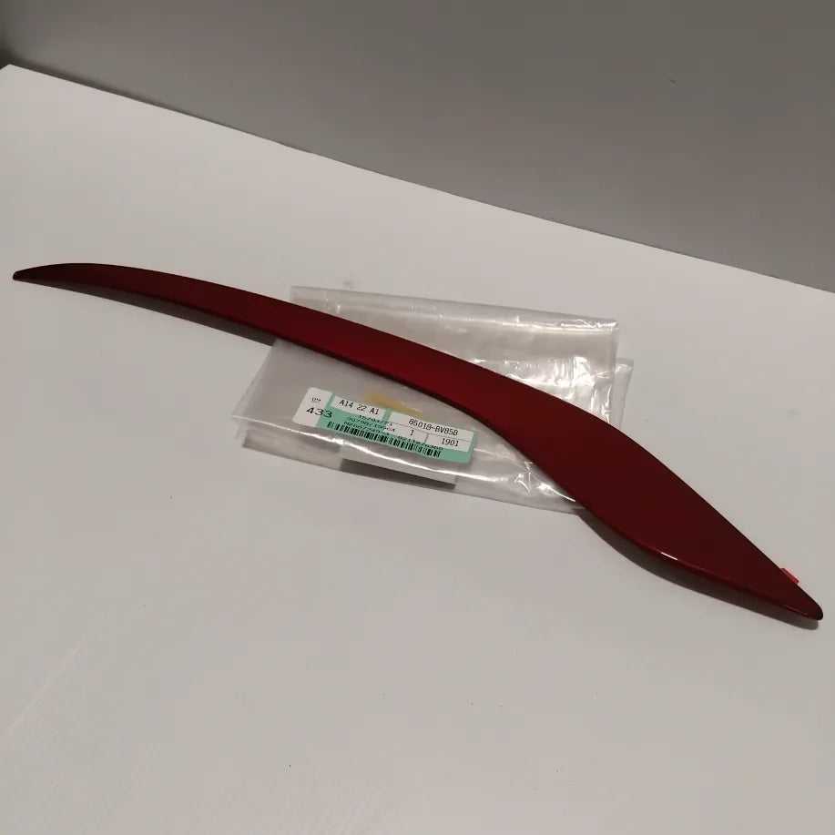 Genuine Nissan Finisher-Rear B | 85018BV85B