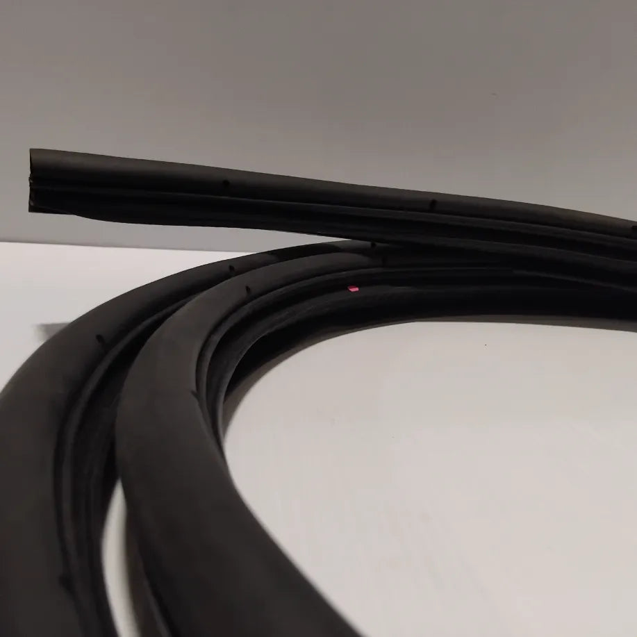 Genuine Front Left Door Weatherstrip - Mitsubishi Outlander 2007-2012 | 5725A127XA