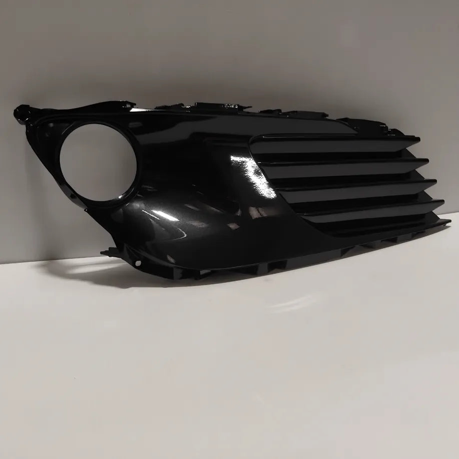 Genuine Toyota Cover, Fog Lamp, Lh | 81482-02590