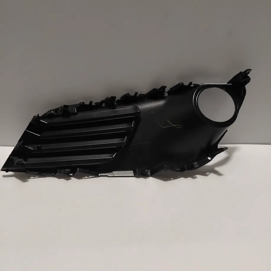 Genuine Toyota Cover, Fog Lamp, Lh | 81482-02590