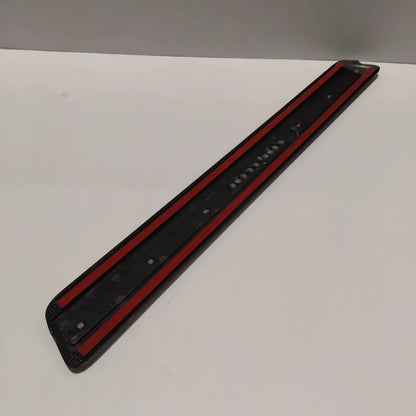 1x Genuine Front Sill Moulding - Volvo XC60 | 31349002