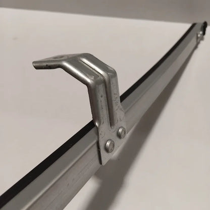 Genuine Glass Run Rubbe - Nissan | 823853VV0A