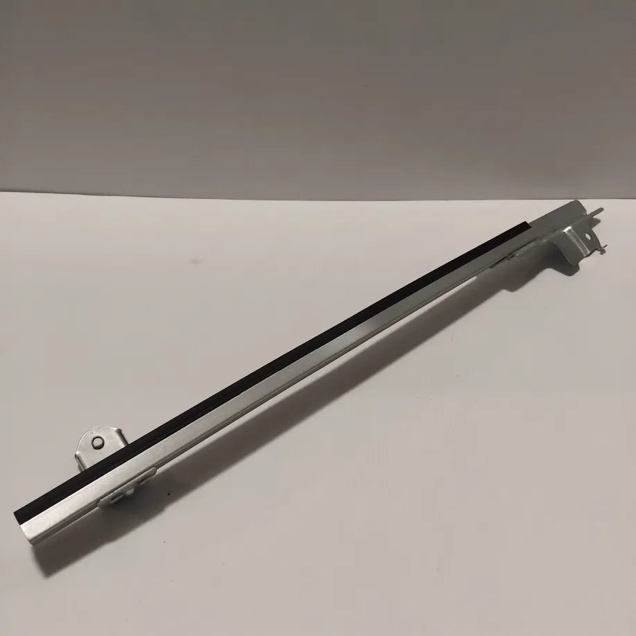 Genuine Glass Run Rubbe - Nissan | 823873VV0A