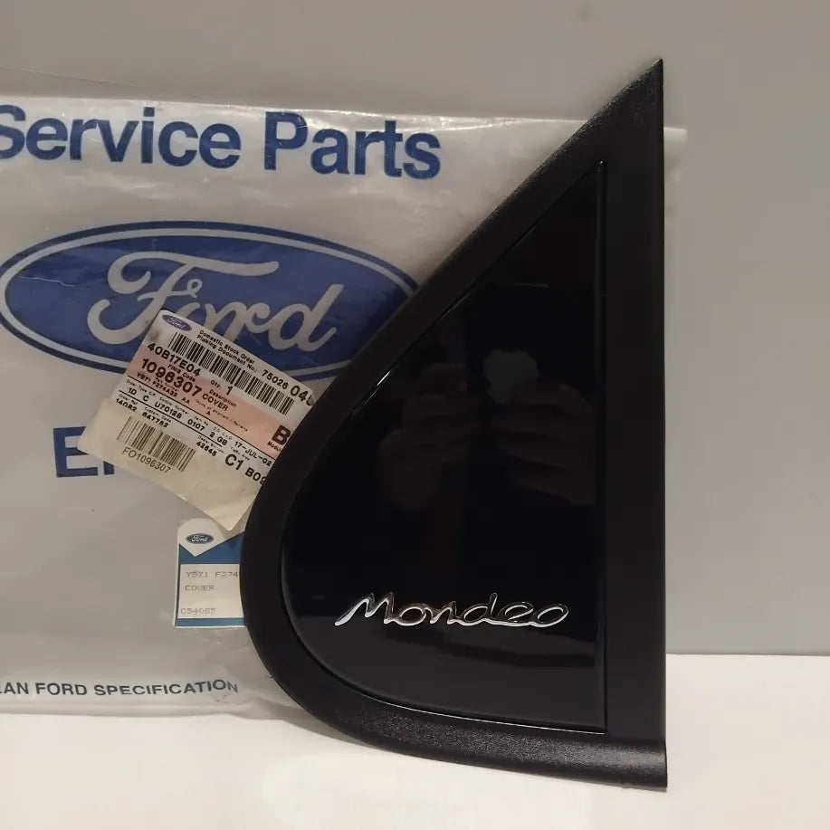 Genuine Ford Cover | 1096307