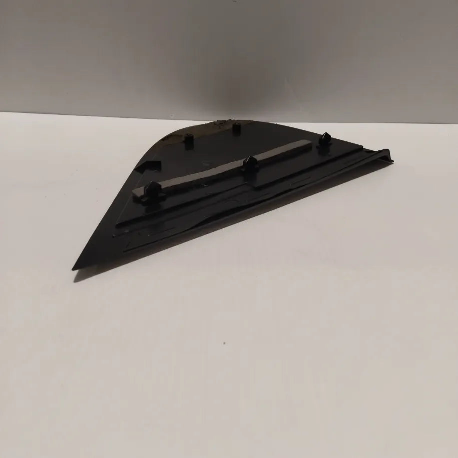 Genuine Ford Cover | 1096307