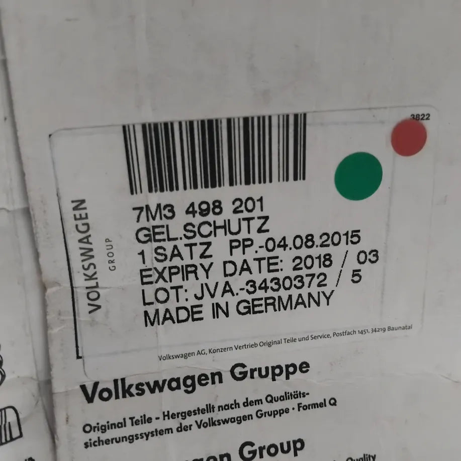 Genuine SEAT Boot | 7M3498201