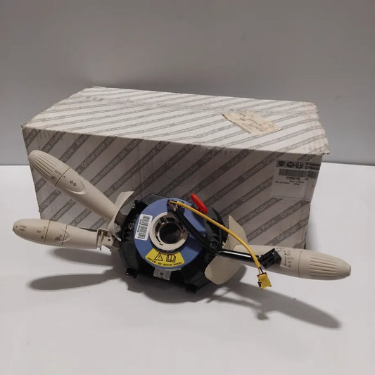 Genuine Fiat Direction/Indicator Switch | 735657759