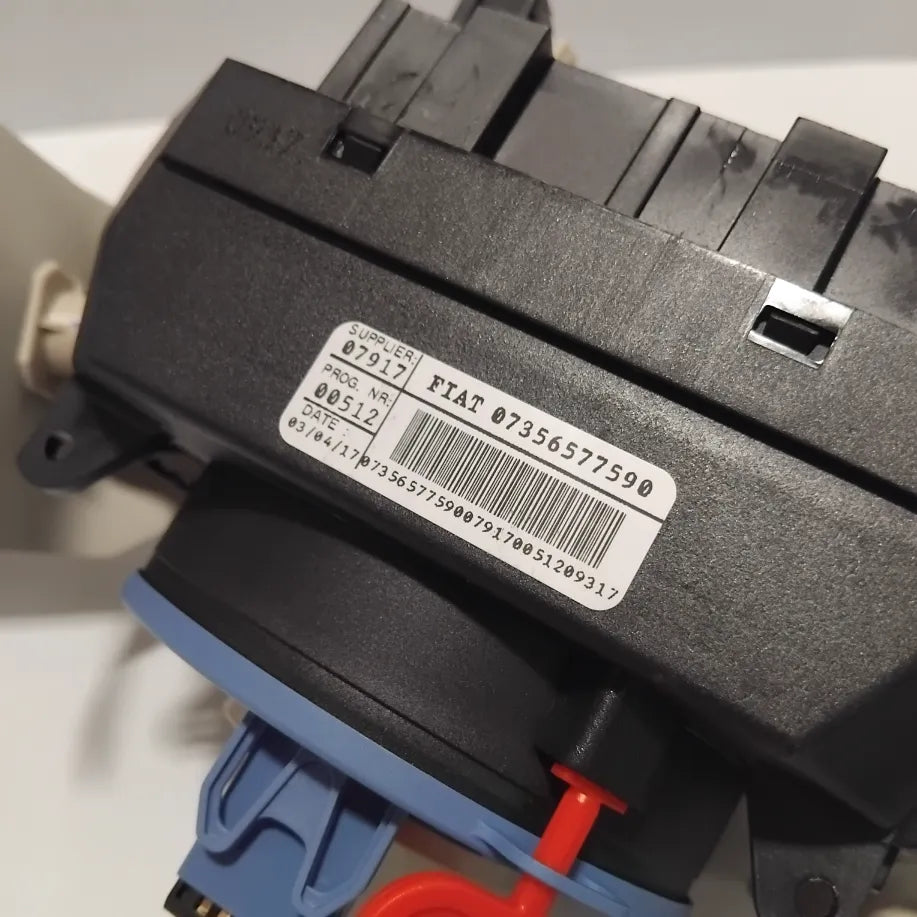 Genuine Fiat Direction/Indicator Switch | 735657759