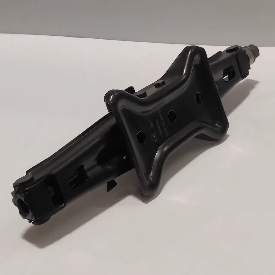 Genuine Vauxhall Lifting Jack | 13590663