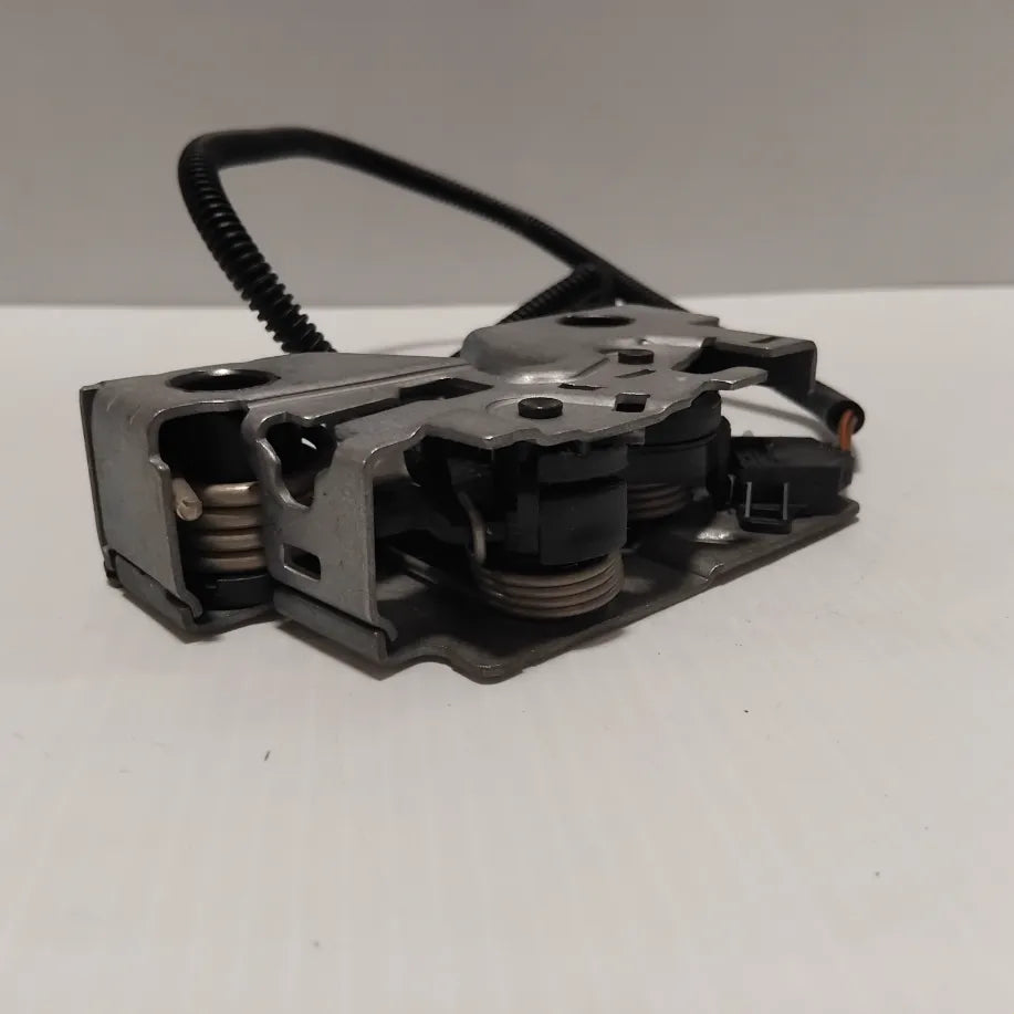 Genuine Bonnet Latch Lower Part - SEAT Leon 2013-2020 | 5F0823509D
