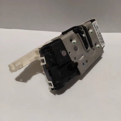 Genuine Jeep Lock | K04589918AE