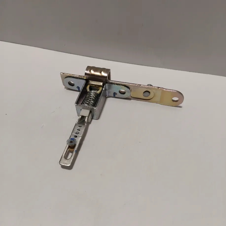 Genuine Mazda Latch (R) | UR5665710B