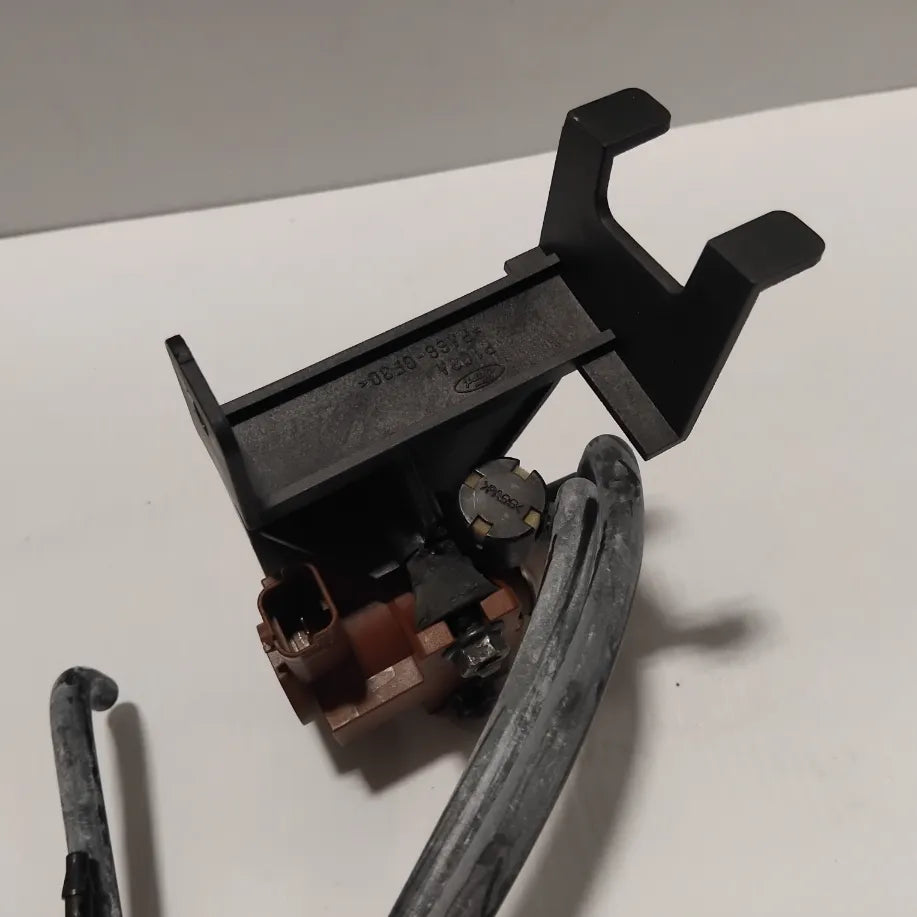 Genuine Ford Hose And Bracket Assy | 1480868