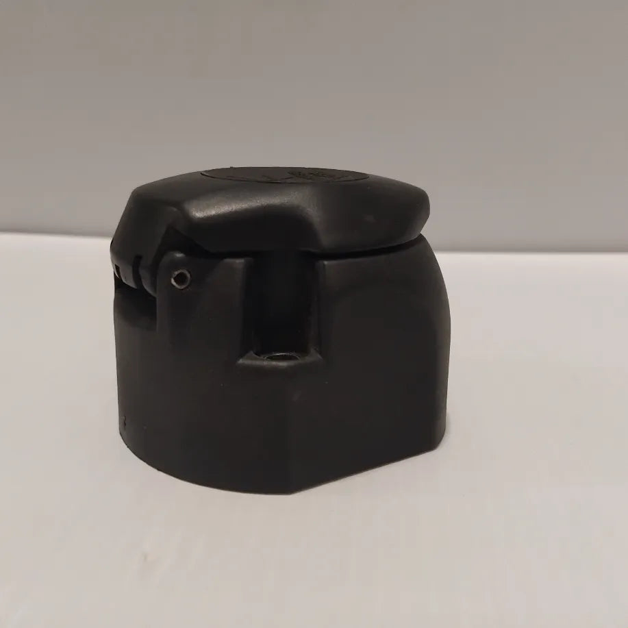 Genuine Mitsubishi Socket 13-Pins | MZ314482S1
