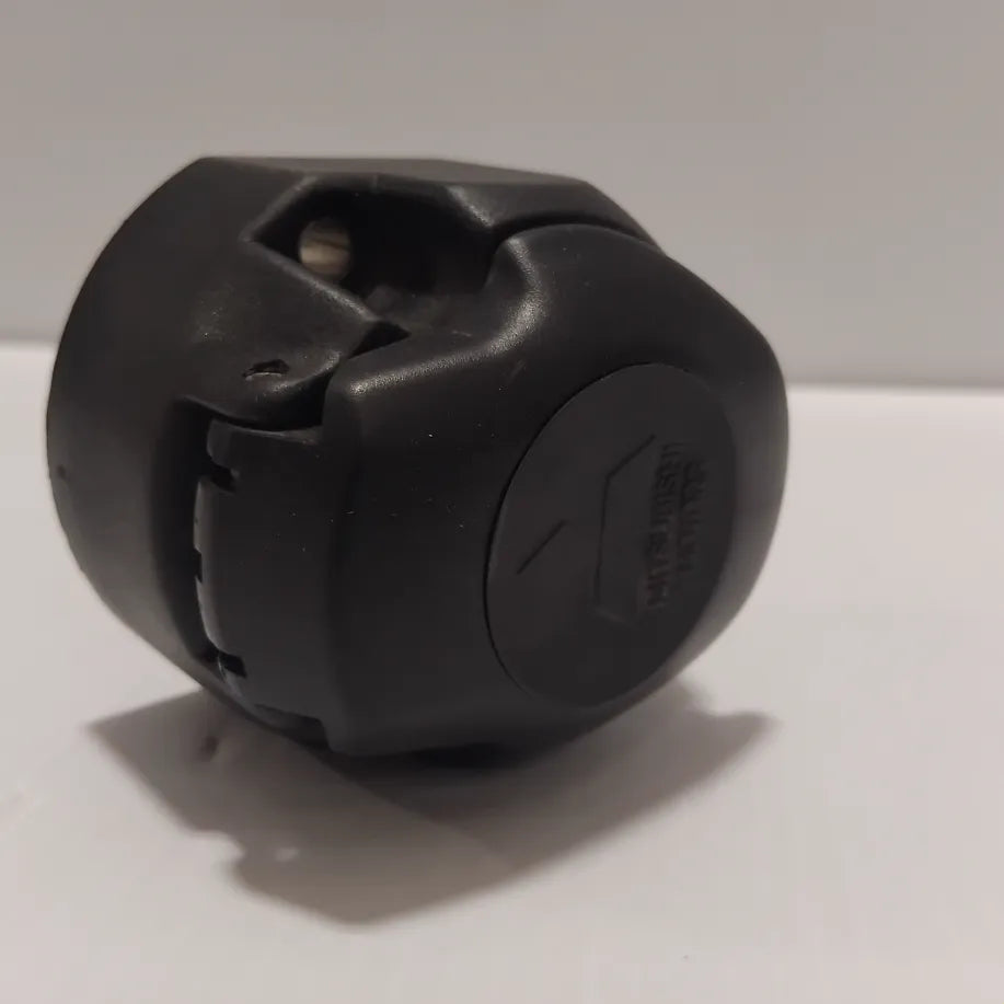 Genuine Mitsubishi Socket 13-Pins | MZ314482S1