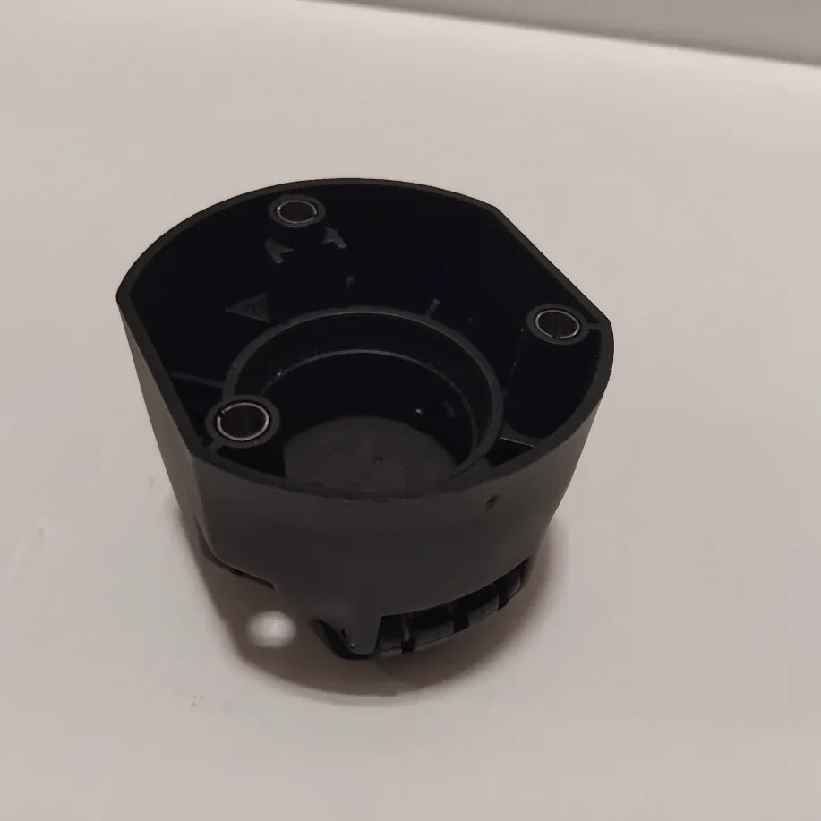 Genuine Mitsubishi Socket 13-Pins | MZ314482S1