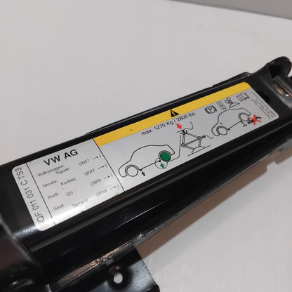 Genuine SEAT Jack | 5QF011031C