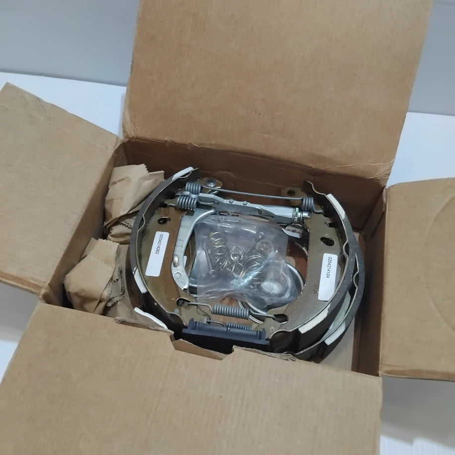 Genuine Rear Brake and Cylinder Kit - Peugeot 206 | 424209