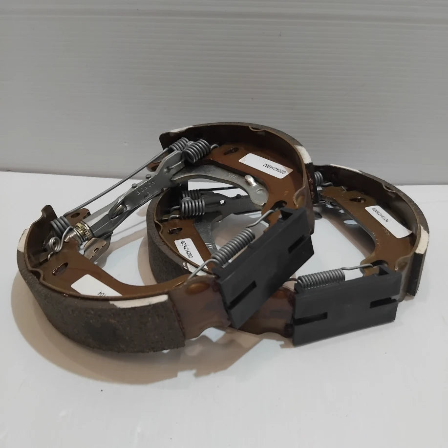 Genuine Rear Brake and Cylinder Kit - Peugeot 206 | 424209