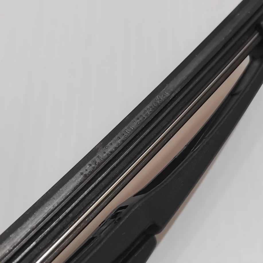 Genuine Mitsubishi Wiper Blade, Rr 351Mm | VP841164