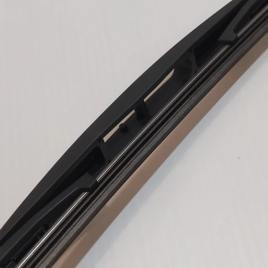 Genuine Mitsubishi Wiper Blade, Rr 351Mm | VP841164