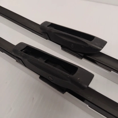 Genuine Renault Dacia Duster Front Wiper Blades | 28 89 093 07R