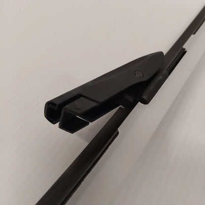 Genuine Renault Dacia Duster Front Wiper Blades | 28 89 093 07R