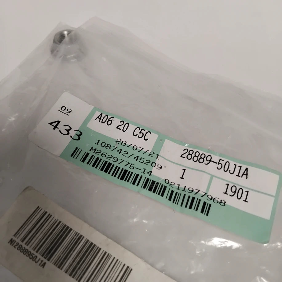 Genuine Front Windshield Wiper Nut - Nissan Mica / X-Trail / Juke | 2888950J1A