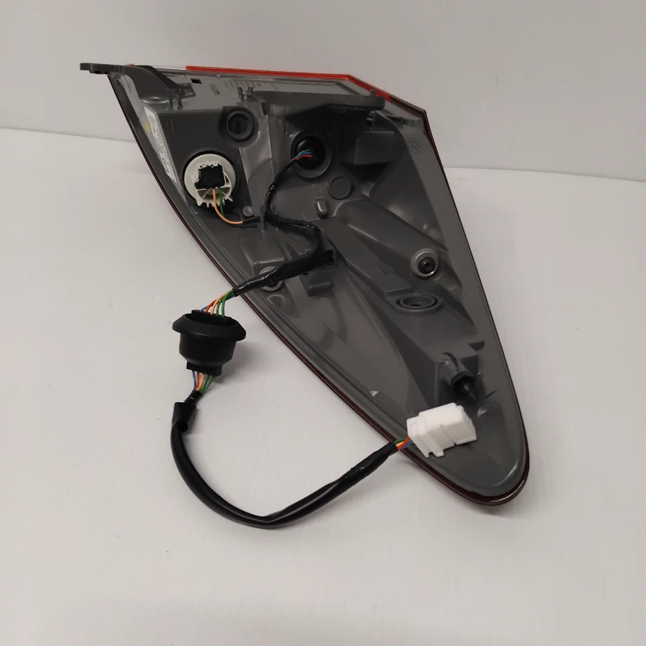 Genuine Left Tail Light - Honda Civic 2013-2016 | 33550TV0E11