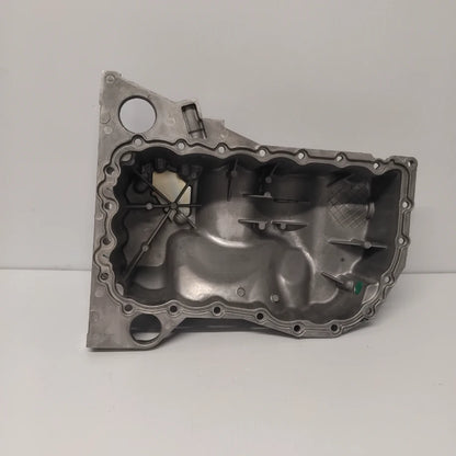 Genuine Sump / Oil Pan - Suzuki Grand Vitara | 11511-67JG2-000