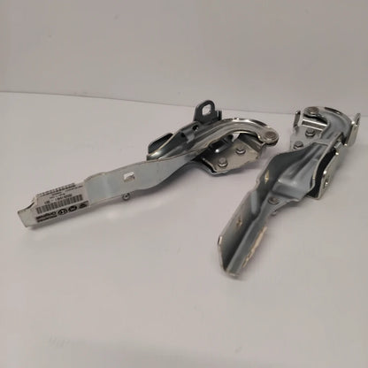 Genuine Hood Clamping Kit - Alfa Romeo Giulietta 201-2020 | 71765596