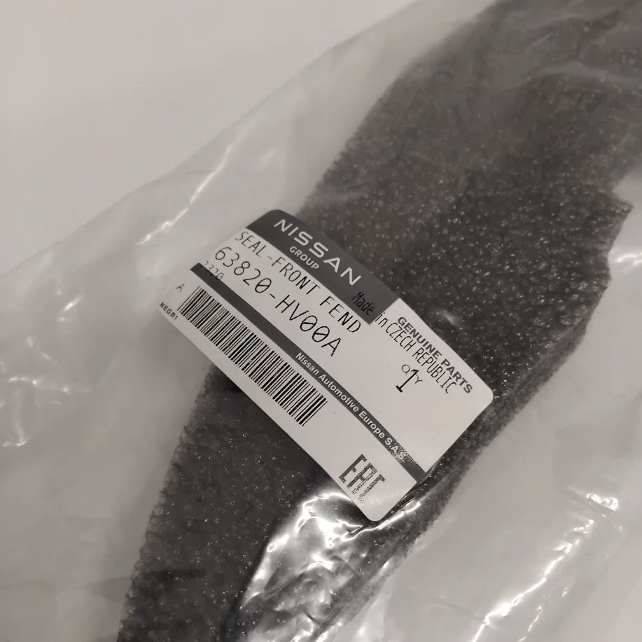 Genuine Front Fender Seal - Nissan Qashqai 2013-2021 | 63820HV00A