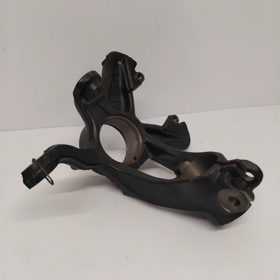 Genuine Front Left Steering Knuckle - SEAT Ibiza / Arona 2017- | 2Q0407255H