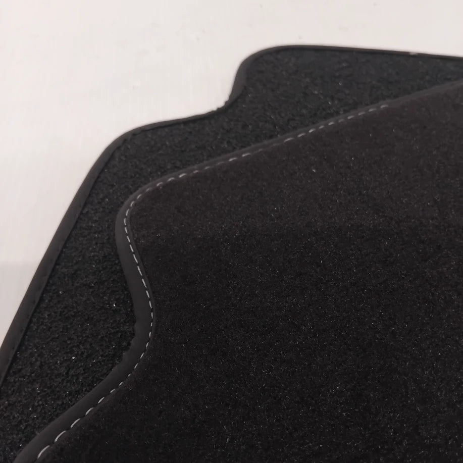 Genuine Mitsubishi Textile Mat Set (Comfort) | MZ314318