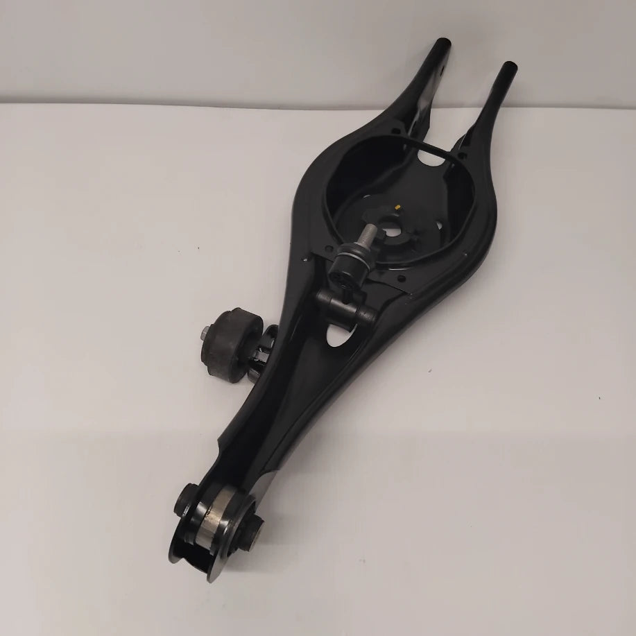 Genuine Kia Arm Complete-Rr Lwr, | 55211ATBA0