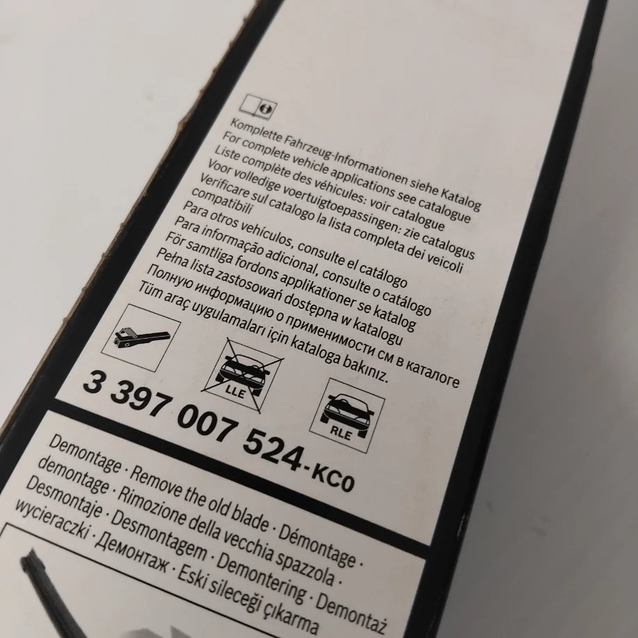 Bosch - 2x Front Wiper Blade Kit - A524S 26" /18" | 3397007524