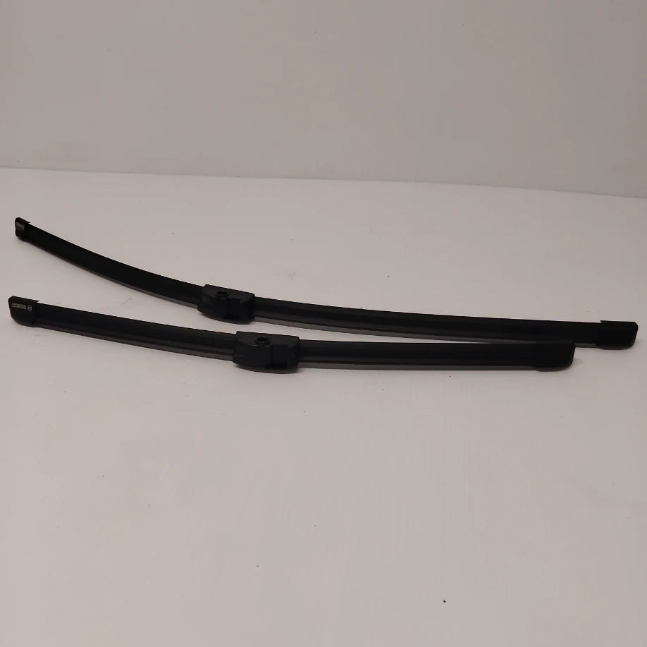 Bosch - 2x Front Wiper Blade Kit - A524S 26" /18" | 3397007524